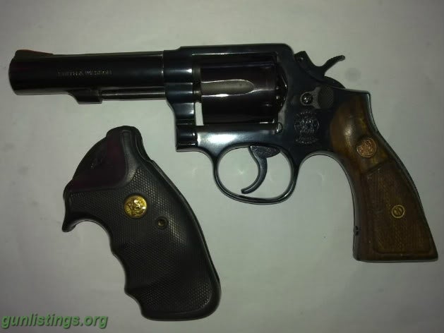 Pistols S&W Model 10-8