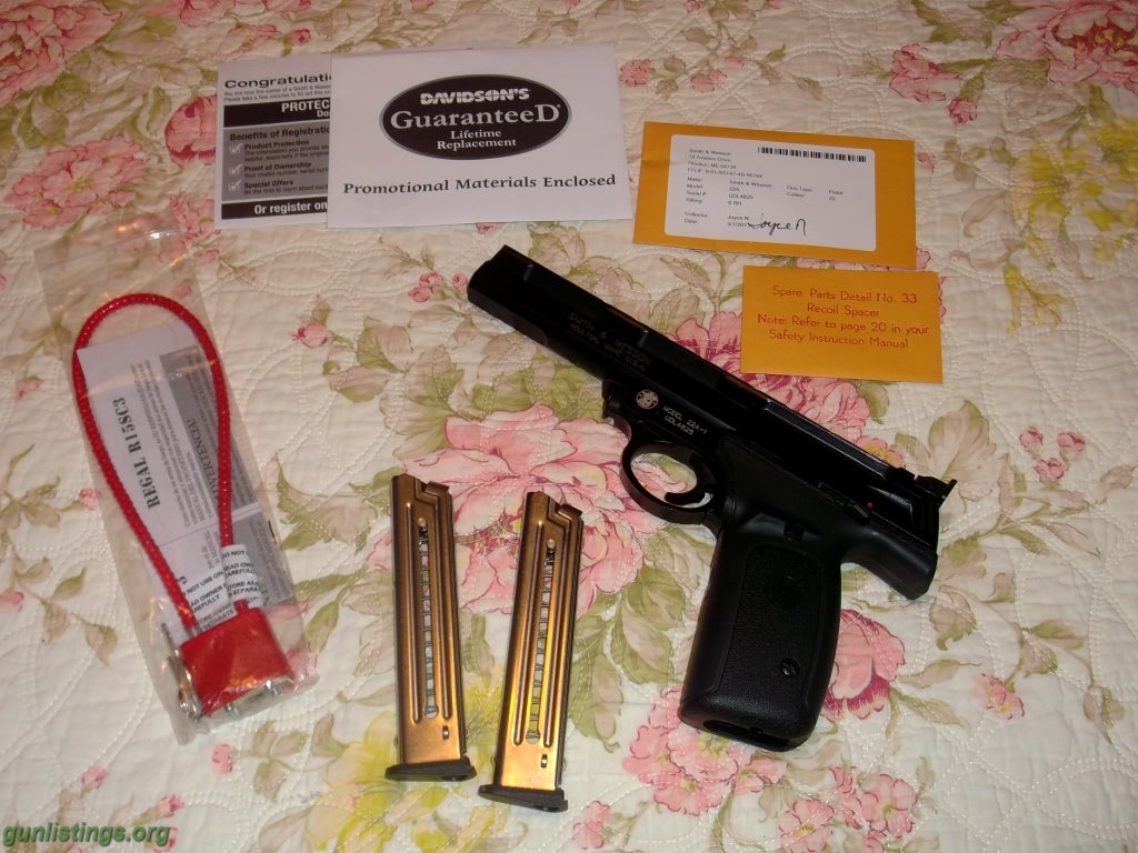 Pistols S&W Model 22A