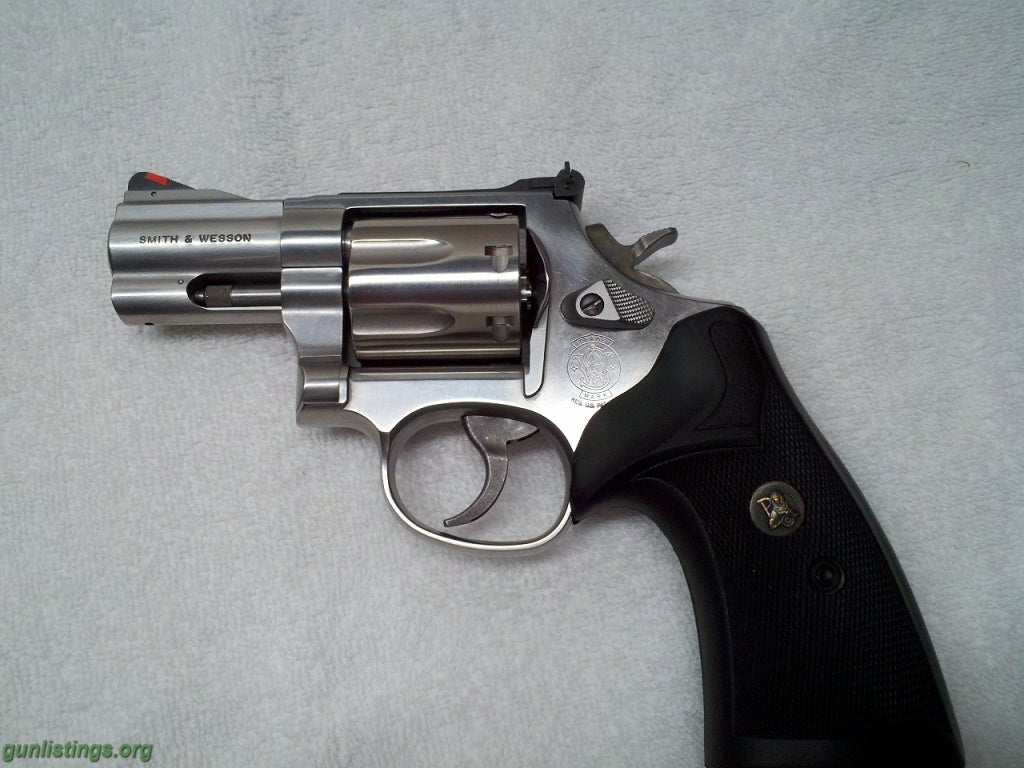 Gunlistings.org - Pistols S&W Model 686+, Pre-lock, 2.5