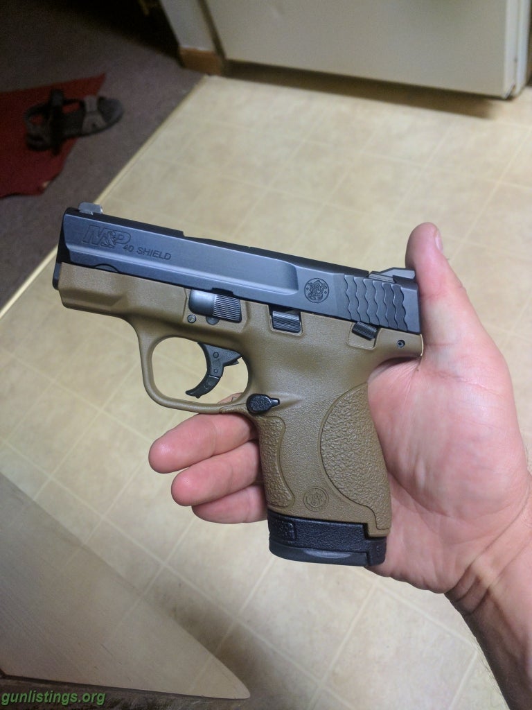 Pistols S&W Shield .40 FDE