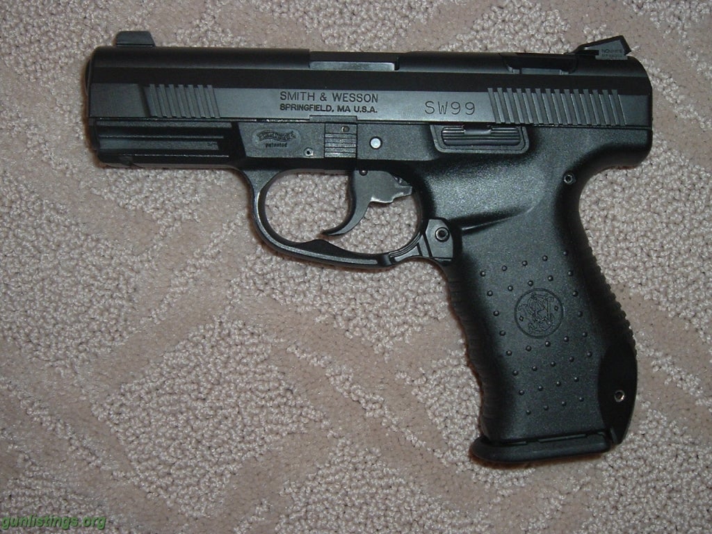 Pistols S&W SW99