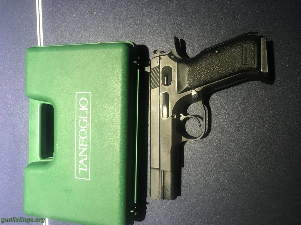 Pistols Tanfoglio Witness 45