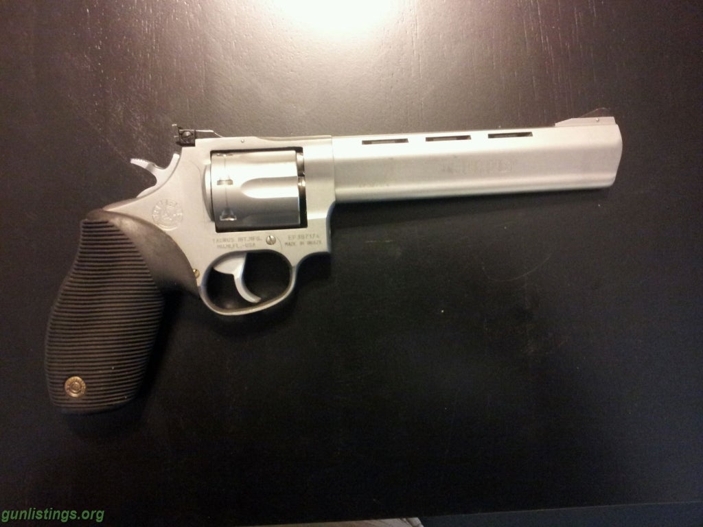 Gunlistings.org - Pistols TAURUS .17HMR REVOLVER