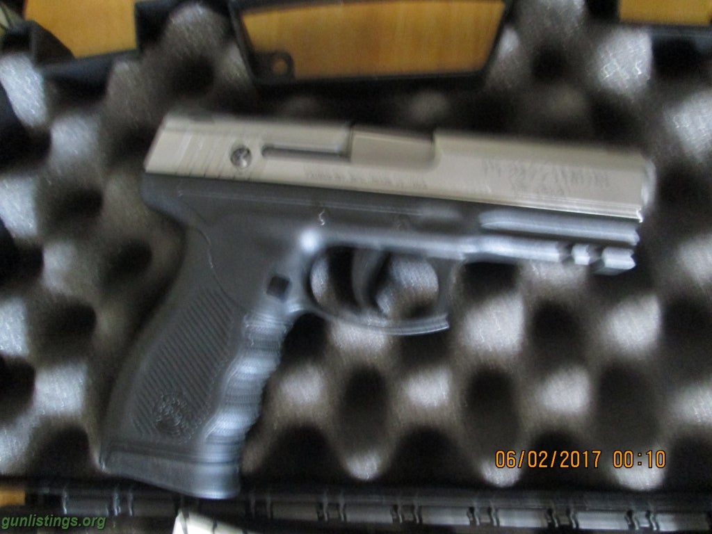 Pistols TAURUS 45  Cal.