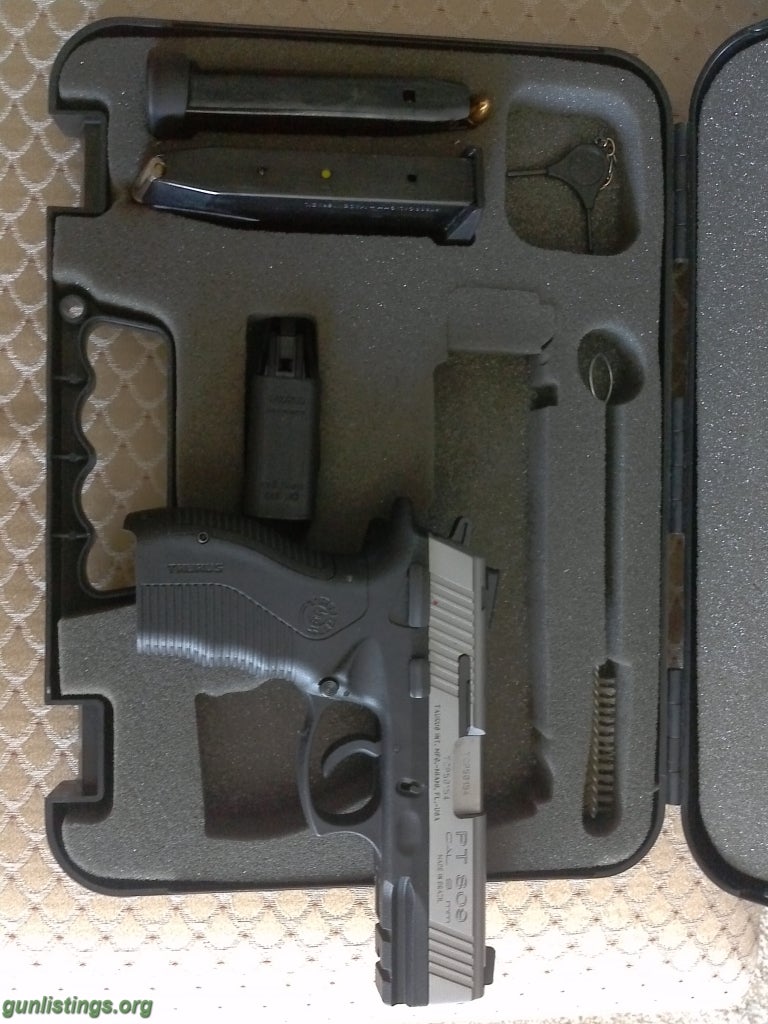 Pistols Taurus 809