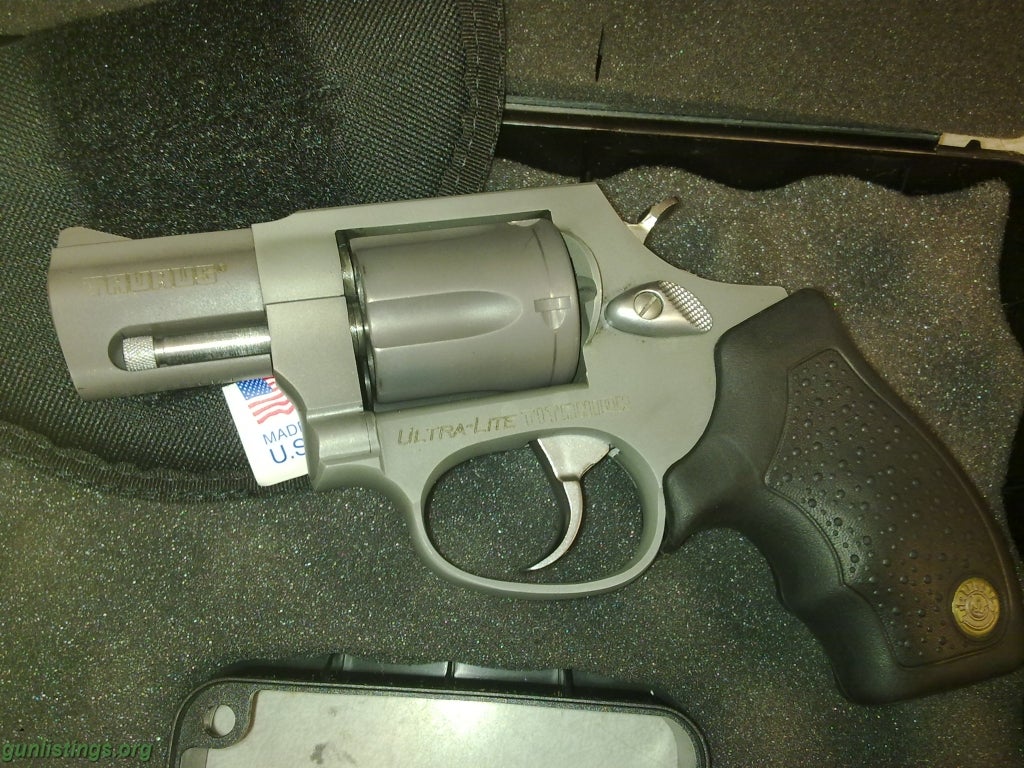 Pistols Taurus 85 Ultralight Titanium 38spc+p