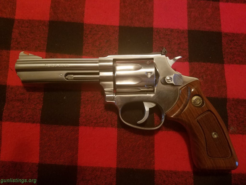 Pistols Taurus 94 22mag Stainless