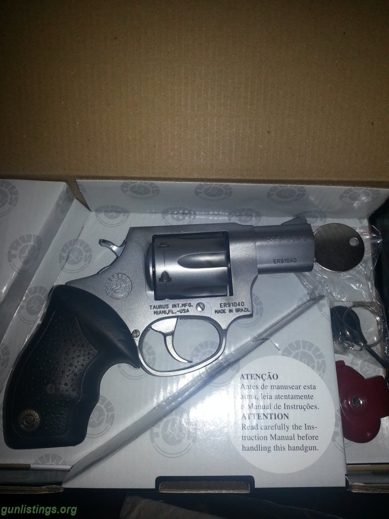 Pistols Taurus M856 .38 Special