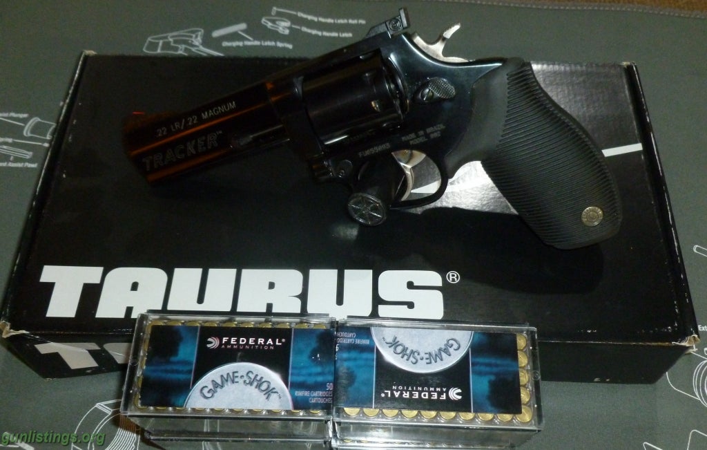 Pistols Taurus M992 Tracker 22LR/22MAG