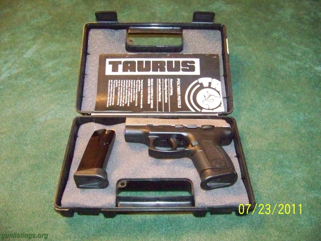 Pistols TAURUS MILLENNIUM PRO STAINLESS