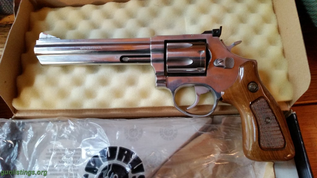 Pistols Taurus Model 669 357