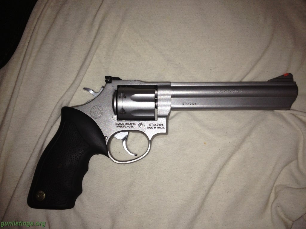 Pistols Taurus Model 66 6