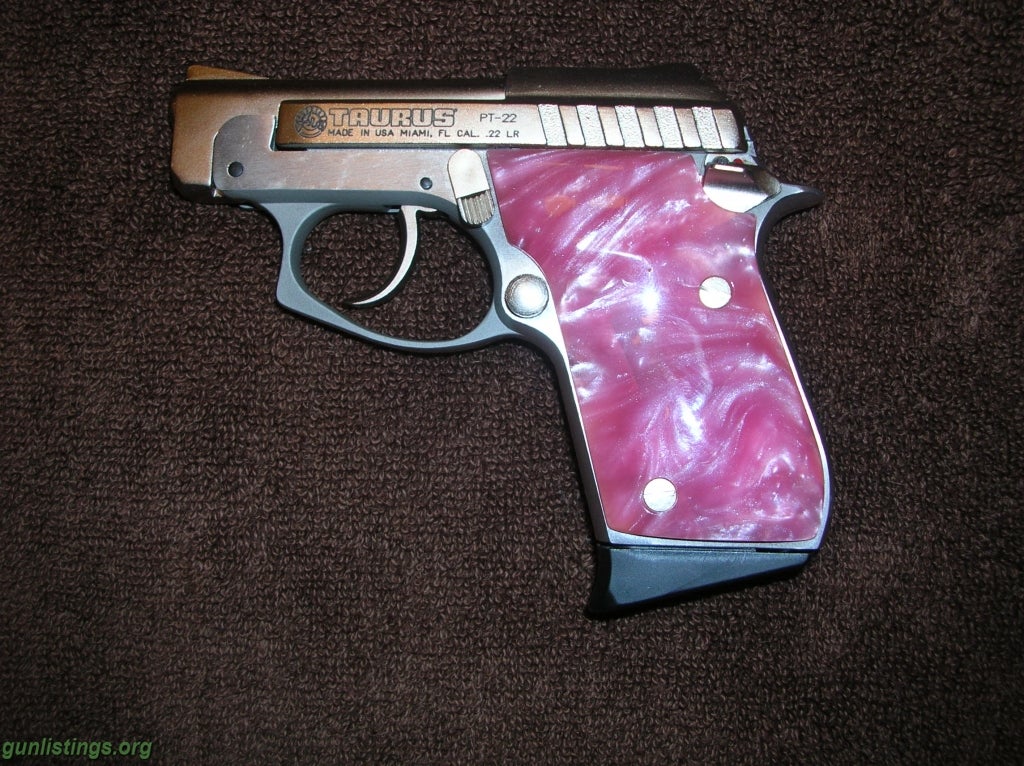 Pistols Taurus PT 22 W Pink Pearl Grips
