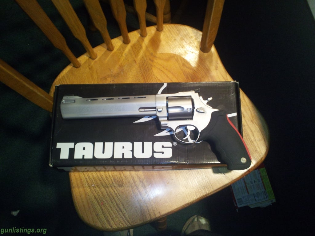 Pistols Taurus Raging Bull