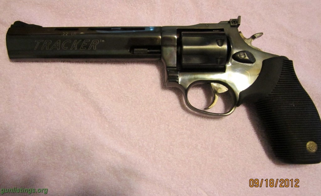 Pistols Taurus Tracker 22 L.R. Revolver