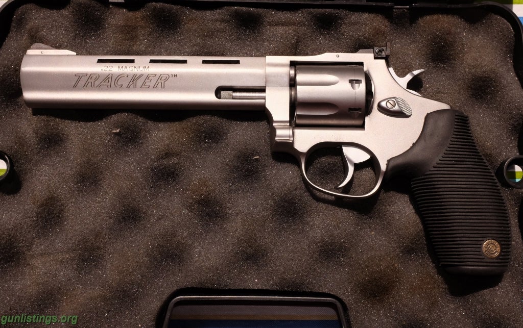 Pistols Taurus Tracker Stainless .22 Magnum