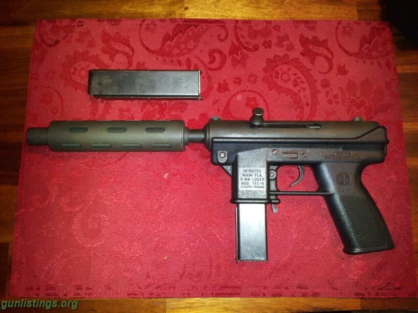 Pistols Tec-9 With Threaded Barrel And Two 15 Round Mags