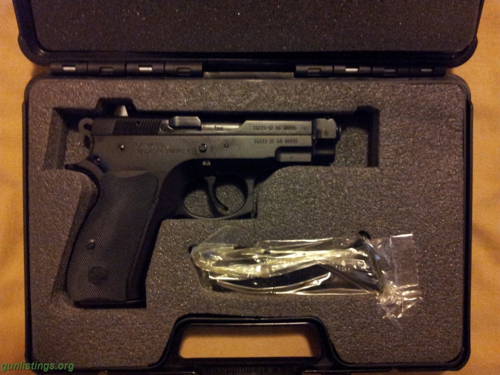 Pistols Tristar C-100 9mm NIB