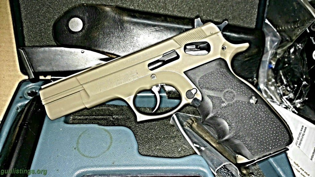 Pistols TZ75 9mm