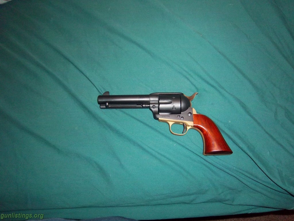 Pistols Uberti 45 Colt