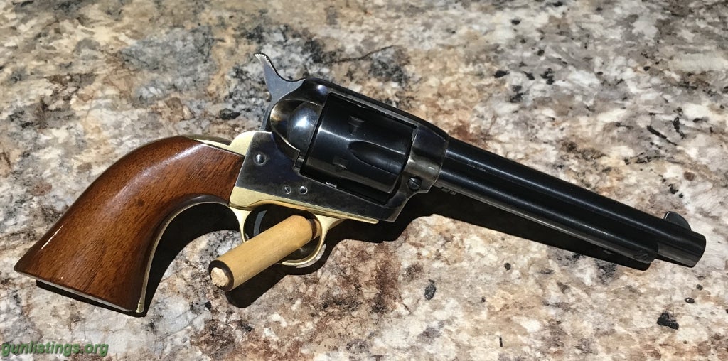 Pistols Uberti