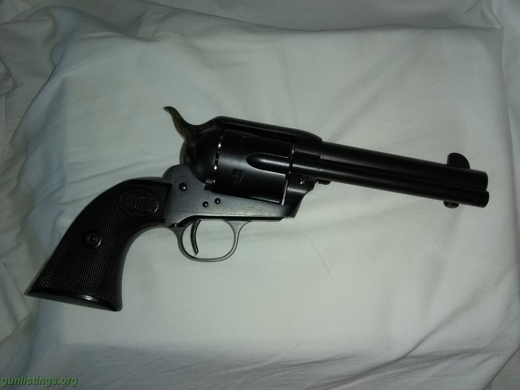 Pistols USFA 45 Colt 6 Shooter