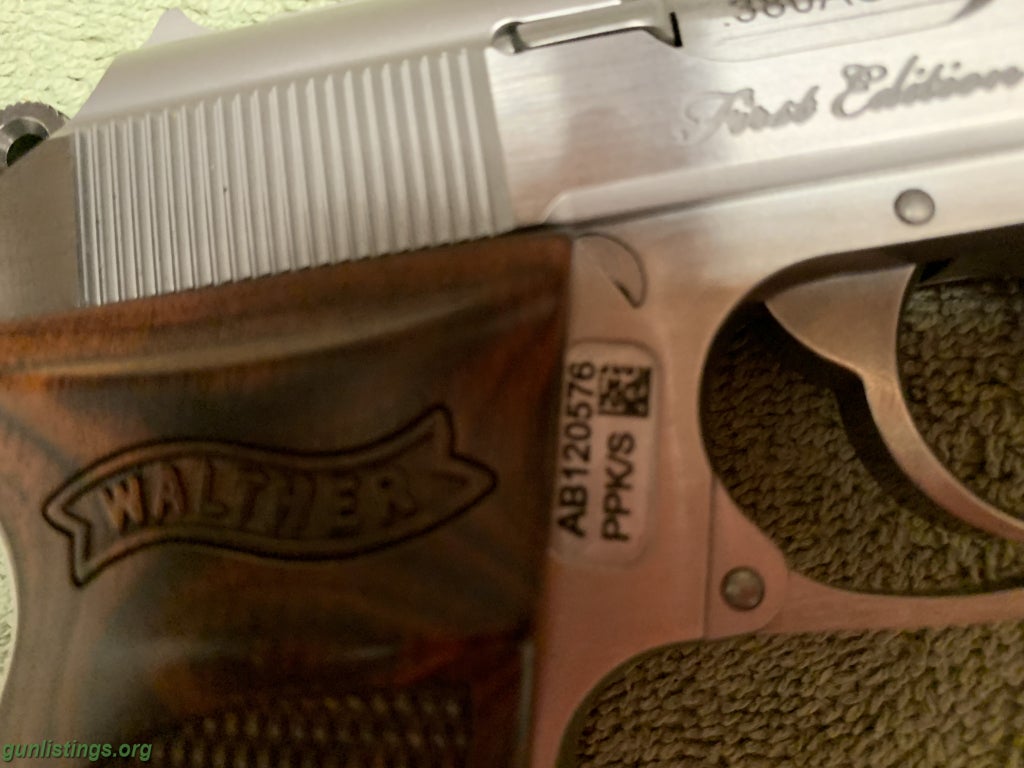 Pistols Walther PPK/s First Edition