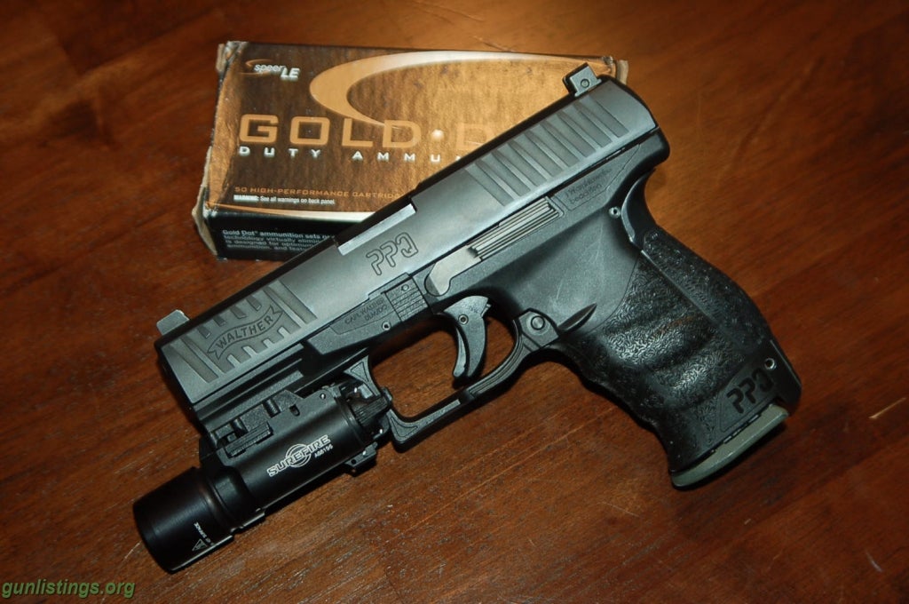 Pistols Walther PPQ 9mm