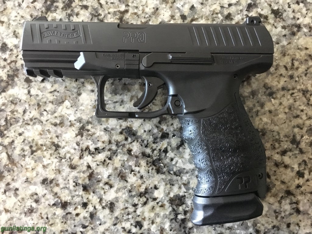 Pistols Walther PPQ M1 9mm