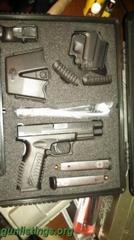 Pistols Springfield Armory XDm