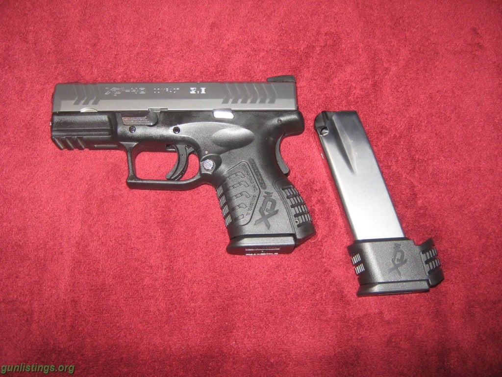 Pistols XDM 3.8 Compact .40 S&W Bi-tone (Price Drop)