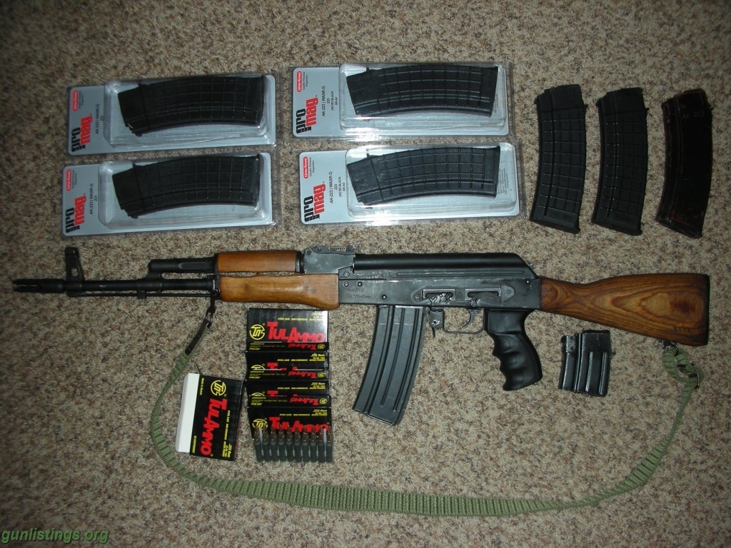 Rifles AK-47 .556/223 & 9 Mags &100 Rounds