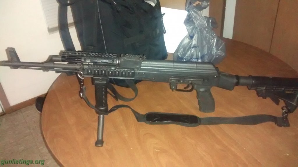 Rifles AK47 W/6 Mag + 1 Drum Mag.1000 Rounds Of 7.62x39