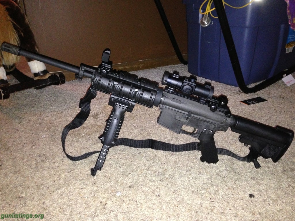 Rifles Bushmaster AR15 With Scope 5.56/223