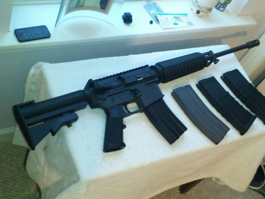 Rifles Bushmaster ORC AR15 W/ 4 Mags