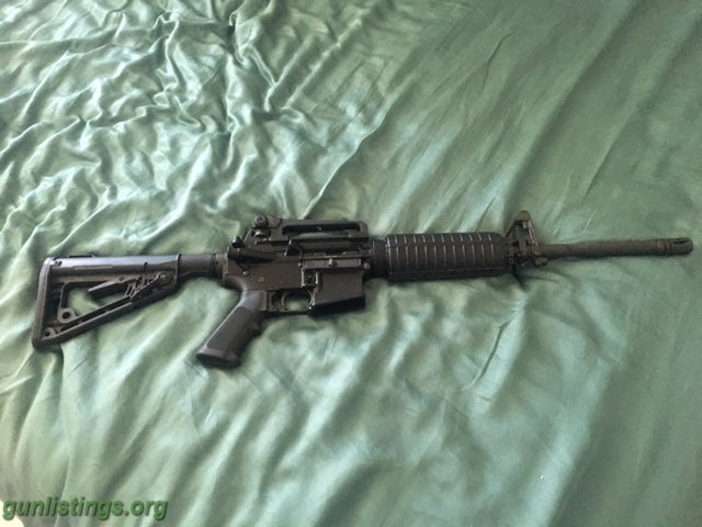 Rifles Colt M4