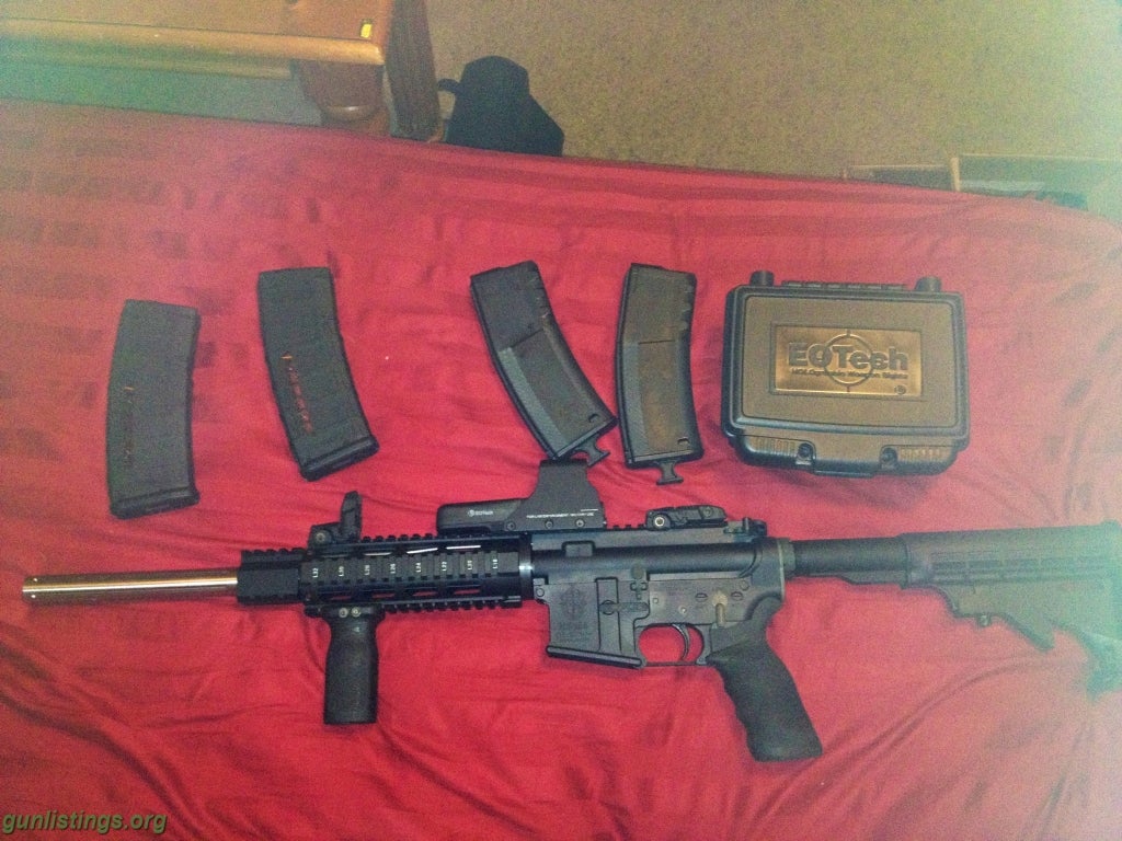 Rifles Completely Loaded AR 15 (5.56 NATO) With EoTech