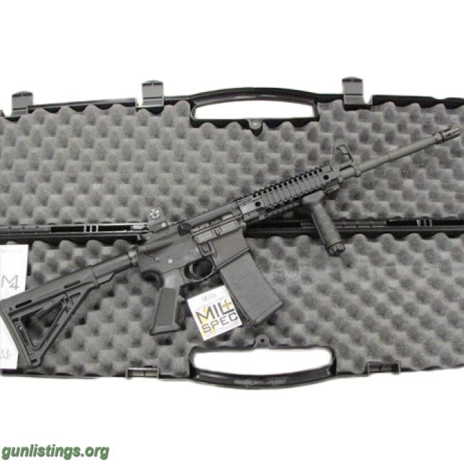 Rifles Daniel Defense AR-15/M4 V2 5.56 - $50 Off This Week