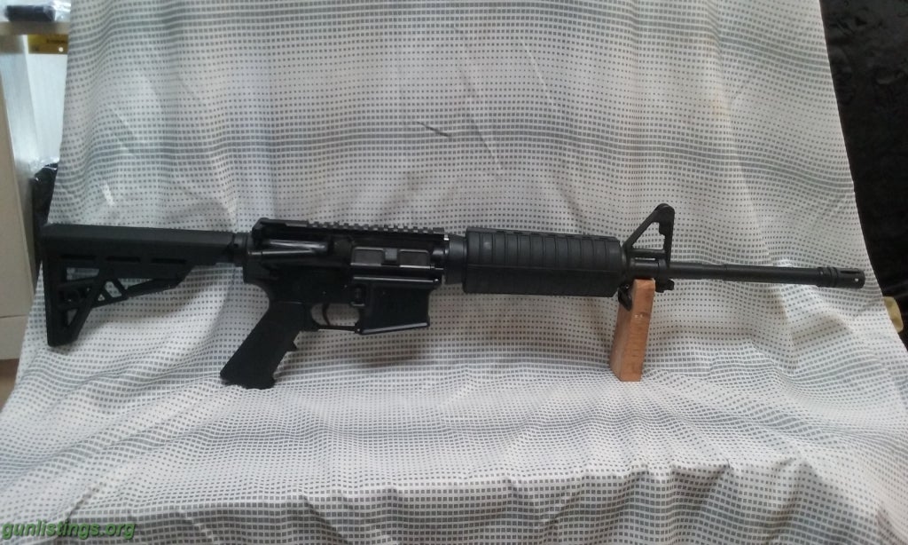 Rifles Diamondback AR-15 5.56/.223 FT