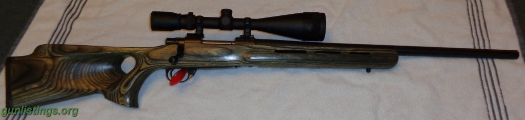 Rifles Howa 1500 Thumbhole Varminter Supreme 22-250.