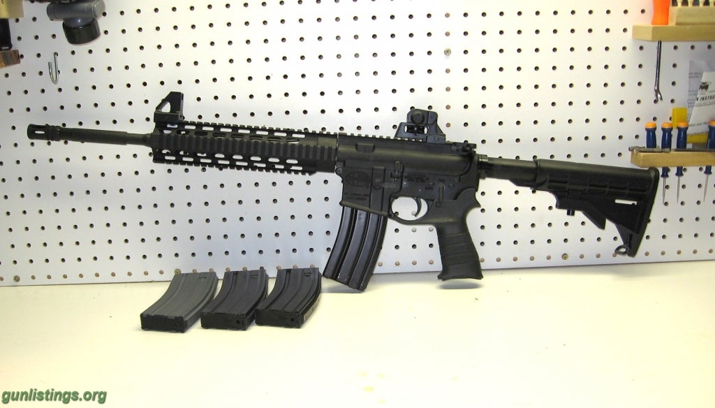 Rifles Mossberg MMR Tactical 5.56mm AR-15