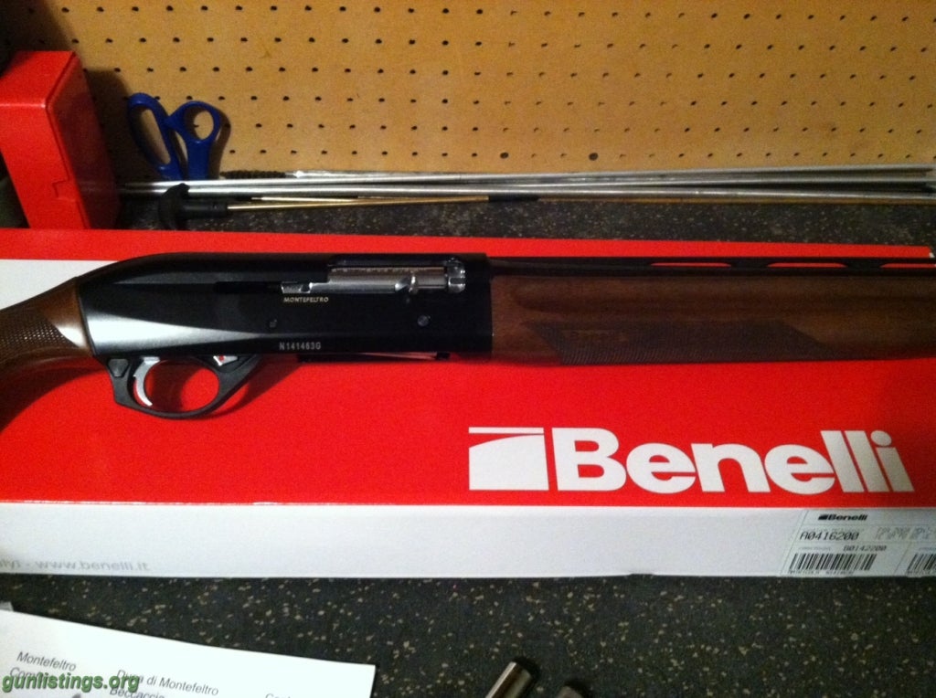 Shotguns Benelli Montefeltro 20 Gauge LNIB