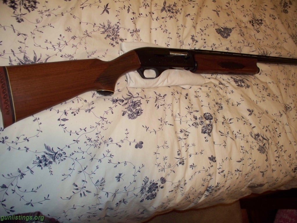 Shotguns Ithaca Model 51 Featherlight Mag.