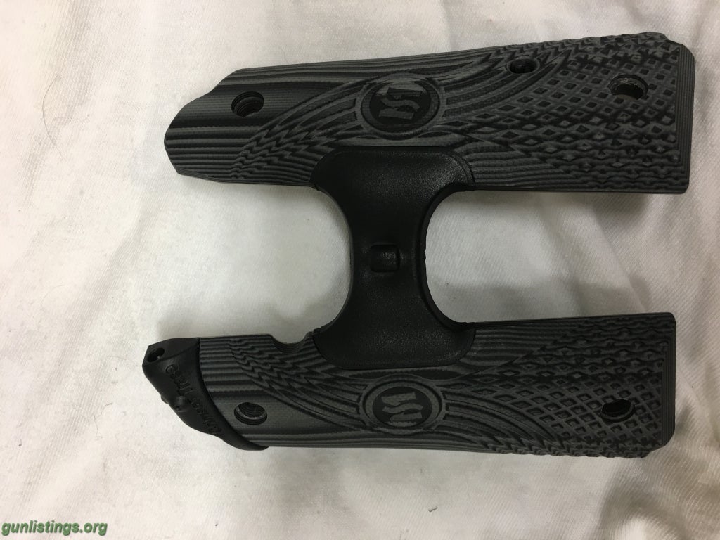 Accessories Crimson Trace Laser Grips For 1911