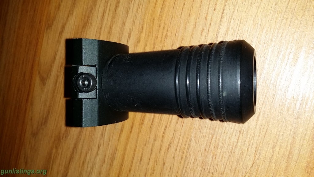 Accessories Gear Sector Vertical Grip Stubby