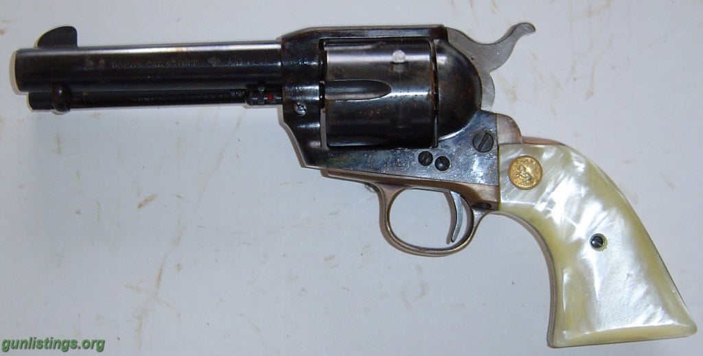 Collectibles Dakota 45 Colt-Jager Italy Mod 1873