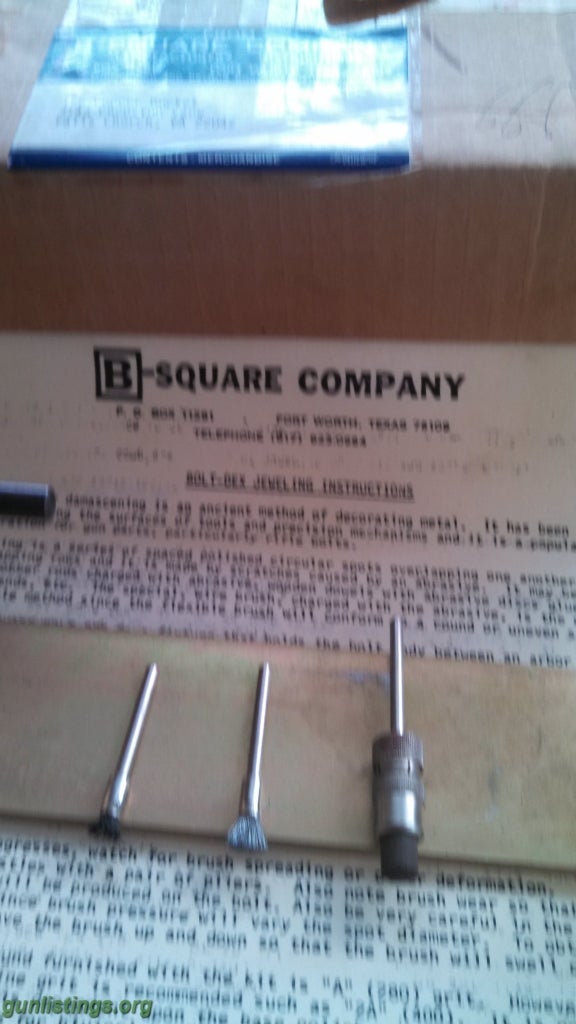 Gunlistings.org - Misc B-Square Bolt Jeweling Jig W/tools