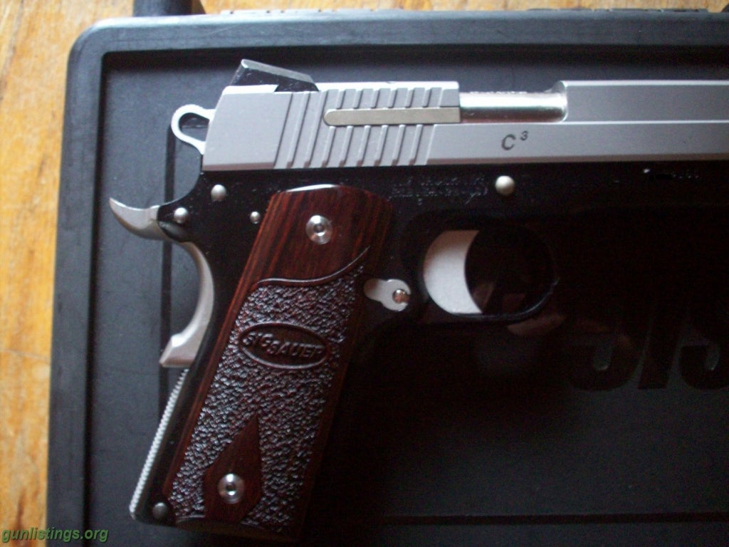 Pistols 1911 Sig C3