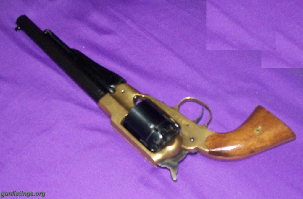 Pistols 44 Remington  1858 Replica