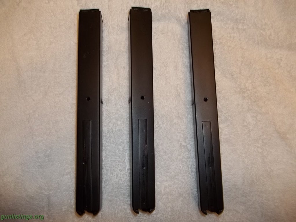 Pistols (3) Mac-10 Magazines